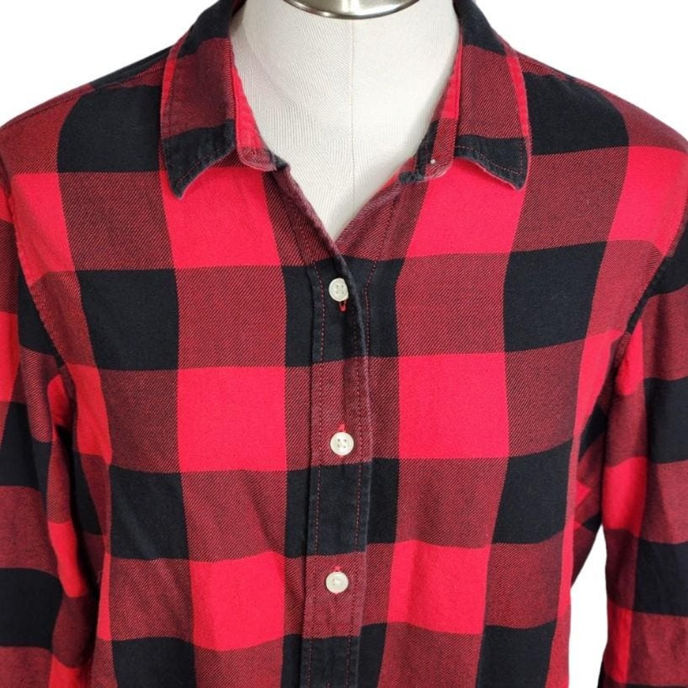 Levi's Ultimate Boyfriend Button Back Shirt Women's Medium Red Buffalo Plaid - Picture 3 of 13